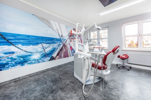 Praxis für Zahnheilkunde Dr. Katrin Herzog und Alexander Herzog  -2