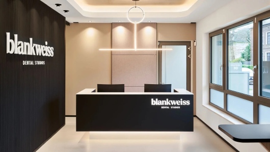 Zahnarzt Frechen | blankweiss - dental studios-1