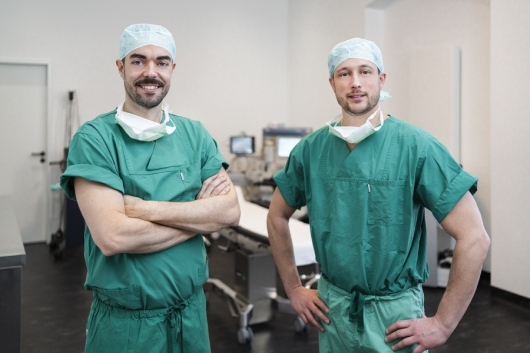 JJPS Berlin Dres. Julian Kricheldorff und Juri Wagner-0