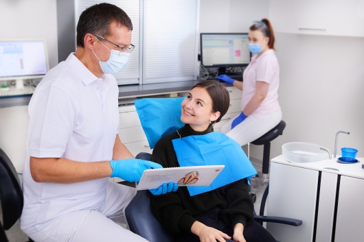 Dr. Philip Kummerer - Zahnarzt Pinneberg-1