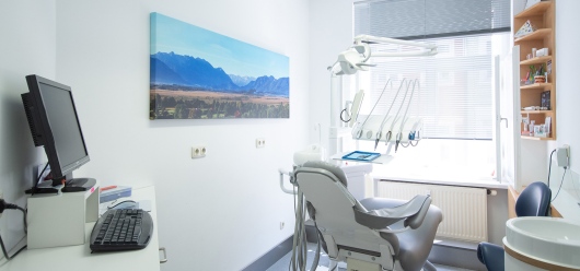 Zahnarztpraxis Bernd Schlüter-2