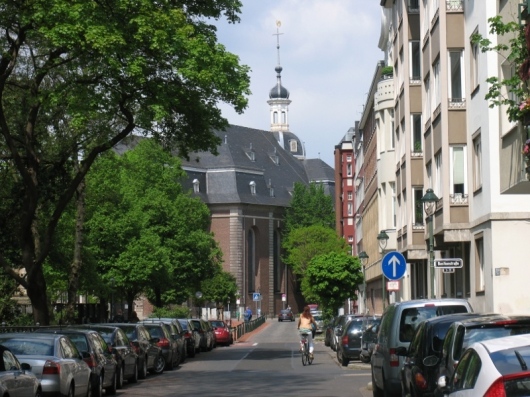 BAG Praxis für Chirurgie, Gefäßchirurgie, ganzheitliche Medizin in Düsseldorf Dres. Deling u. Alpaslan -2