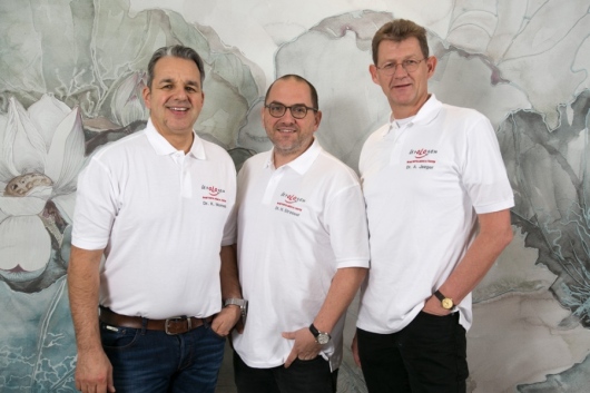 Dres. Kian Momeni Andreas Jaeger und Hans Strasser  -0