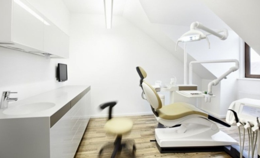 Praxisklinik Pfaffenwinkel Dr. Andreas Kraus und Dr. Nancy Reichenbach-2