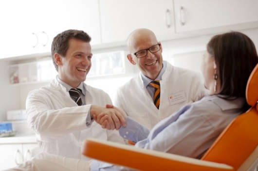 Ästhetik in Dresden GmbH Privatklinik für ästhetische und plastische Chirurgie-0