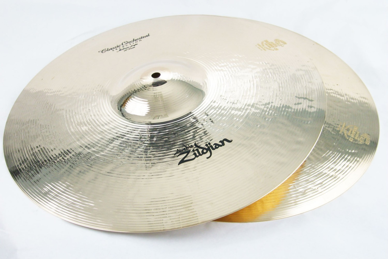 Zildjian Classic Orchestral Medium Light crash cymbals 16"20"