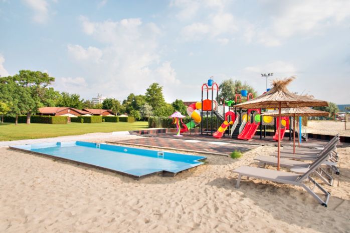 Effect Algara Beach Resort 7