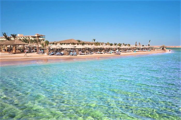 Amwaj Beach Club Abu Soma 7