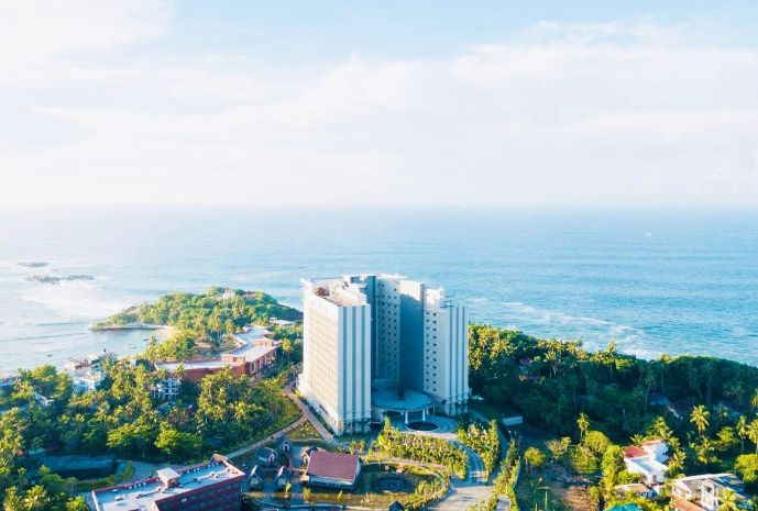 Araliya Beach Resort And Spa