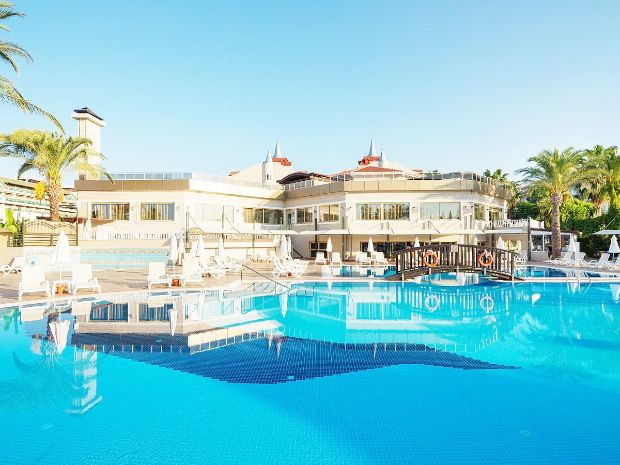 Aydinbey Famous Resort 7