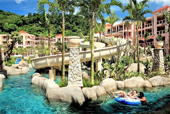 Centara Grand Beach Resort 9