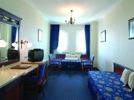 Club Cactus Paradise 9