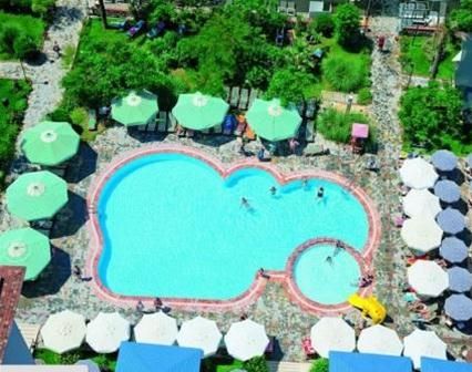 Club Cactus Paradise 6