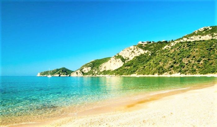 Corfu Mare Boutique 8