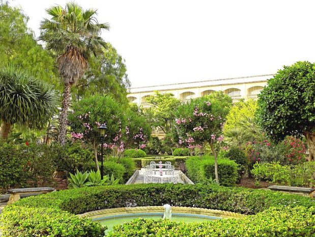 Corinthia Palace Hotel & Spa 8