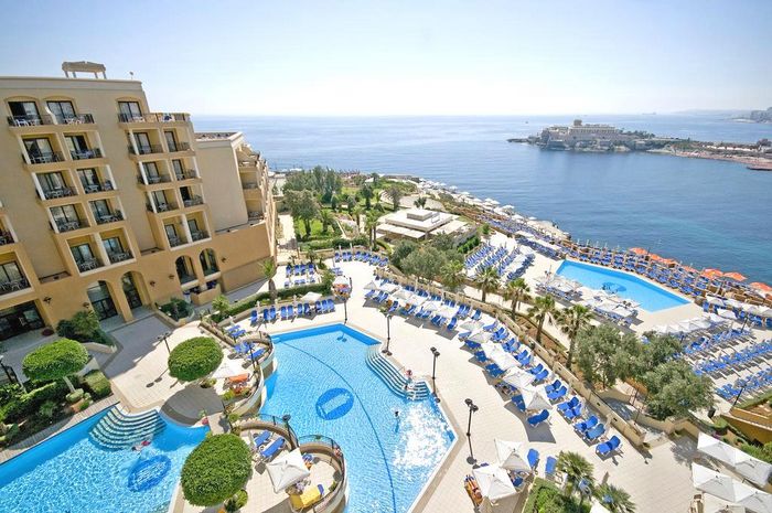 Hotel Corinthia St George's Bay St Julians Malta