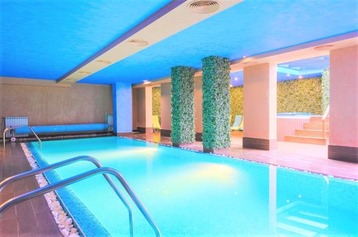 Cornelia Deluxe Residence 6