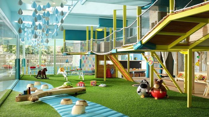 Four Points By Sheraton 10