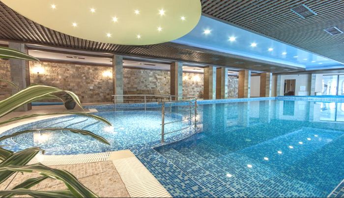 Grand Royale Apartment Complex & Spa 8