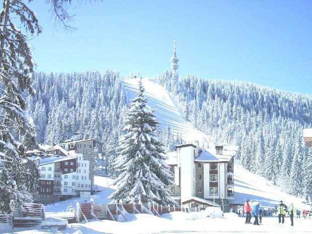 Grand Royale Apartment Complex & Spa 9