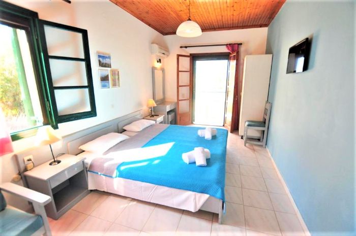 Hotel Acharavi Garden