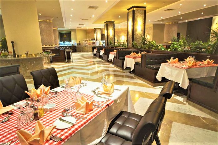 Hotel Amc Royal Resort Hurghada Egipt