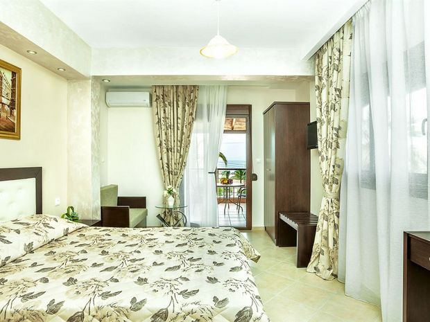 Hotel Anna Maria Paradise Halkidiki