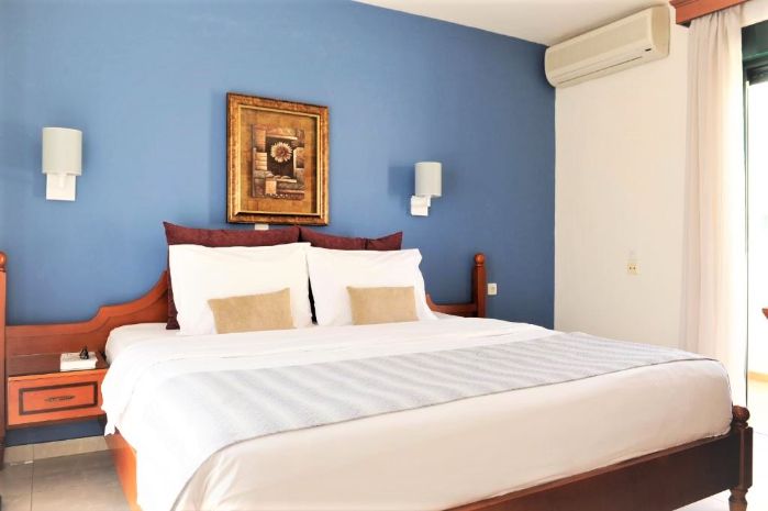 Hotel Atlantica Caldera Bay Creta Grecia
