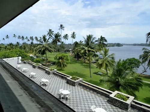 Hotel Cinnamon Bentota Beach