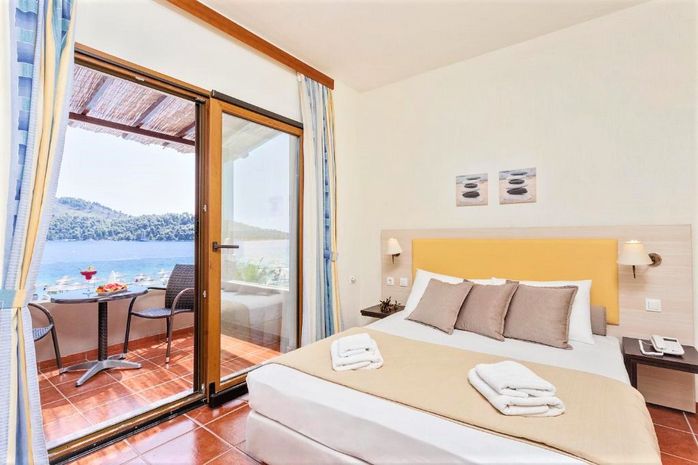 Hotel Blue Green Bay