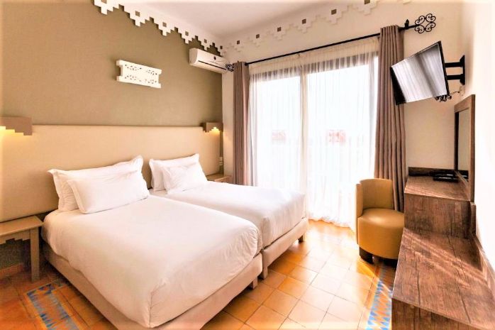 Hotel Borjs Suites And Spa