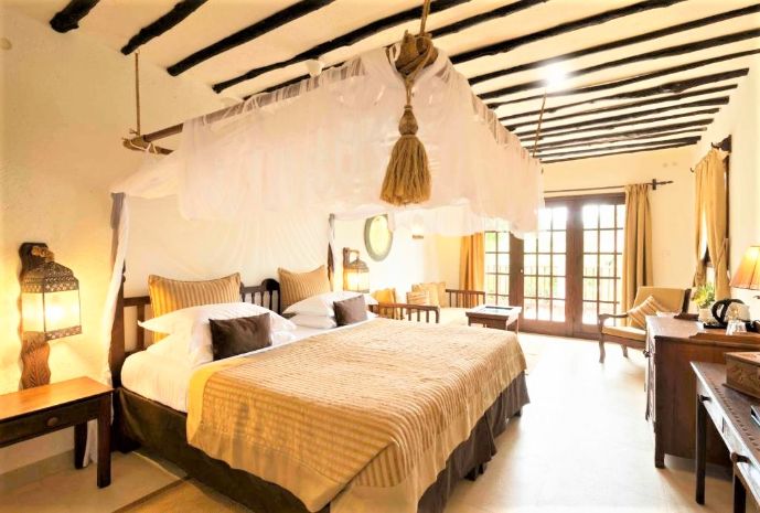 Hotel Breezes Beach Club And Spa Bwejuu