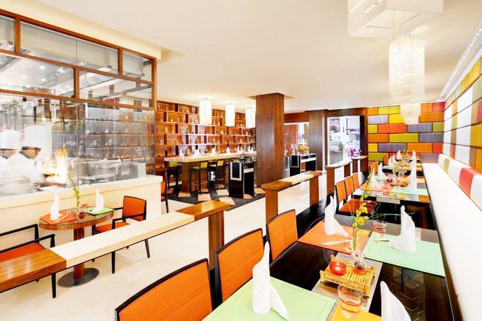 Hotel Crowne Plaza Dubai Jumeirah Dubai Emiratele Arabe