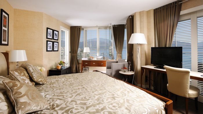 Hotel Elegance International