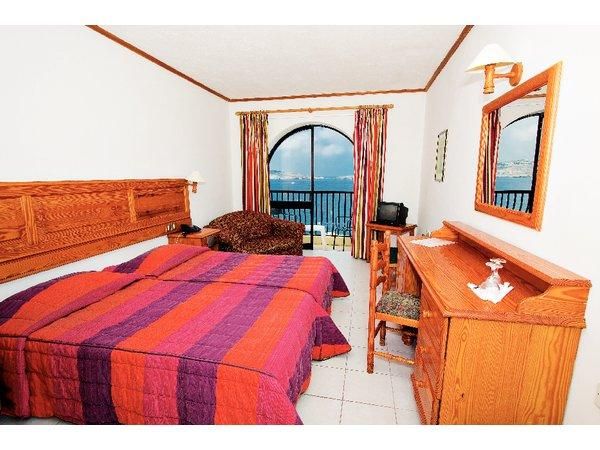 Hotel Gillieru Harbour