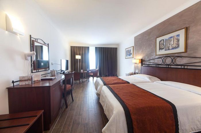 Hotel Golden Tulip Vivaldi St Julians