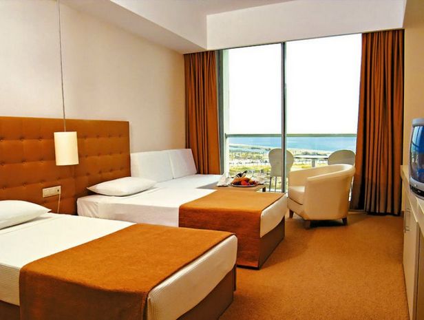 Hotel Crystal Centro Pearl Collection