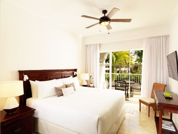 Hotel Melia Caribe Beach Resort