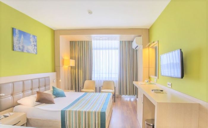 Hotel Mira Meridia Beach Resort