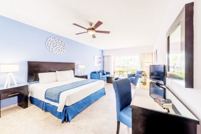 Hotel Ocean Blue & Sand Beach Resort