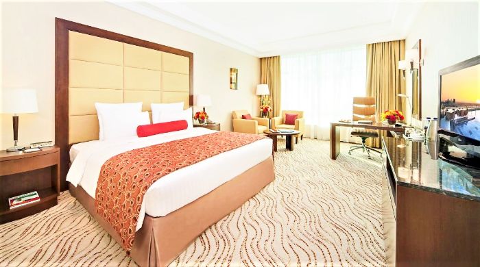 Hotel Park Regis Kris Kin