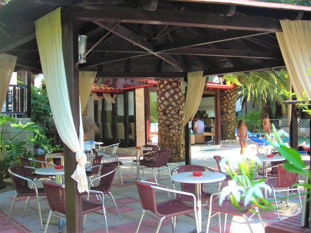 Hotel Pella Studios Apartments Halkidiki