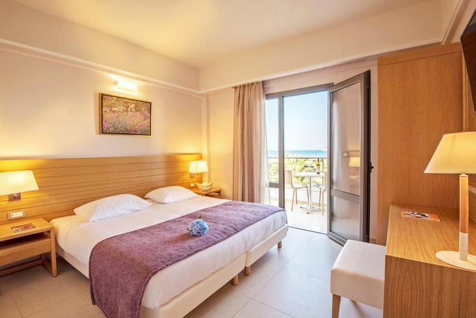 Hotel Porto Platanias Village Resort