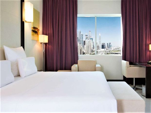 Hotel Pullman Jumeirah Lake Towers