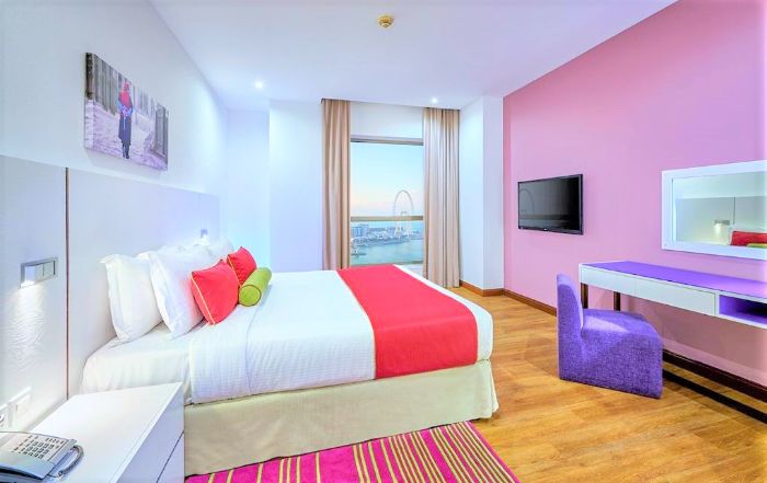 Hotel Ramada Hotels & Suites By Wyndham Jbr