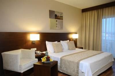 Hotel Roma Beach Resort And Spa Side