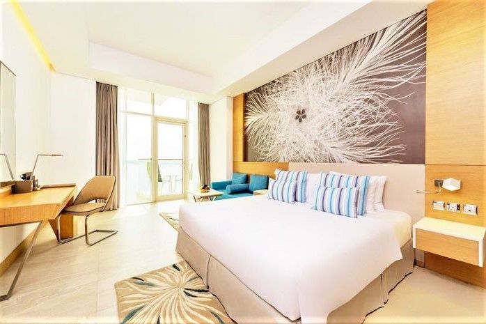 Hotel Royal Central The Palm Dubai