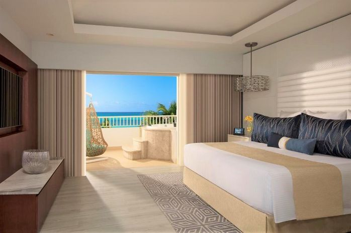 Hotel Secrets St. James