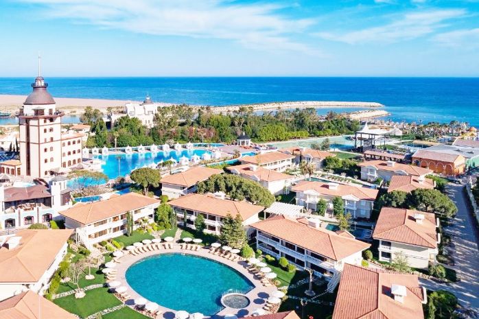 Hotel Titanic Mardan Palace