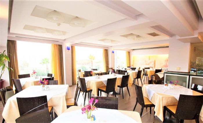 Hotel Tropical Attica